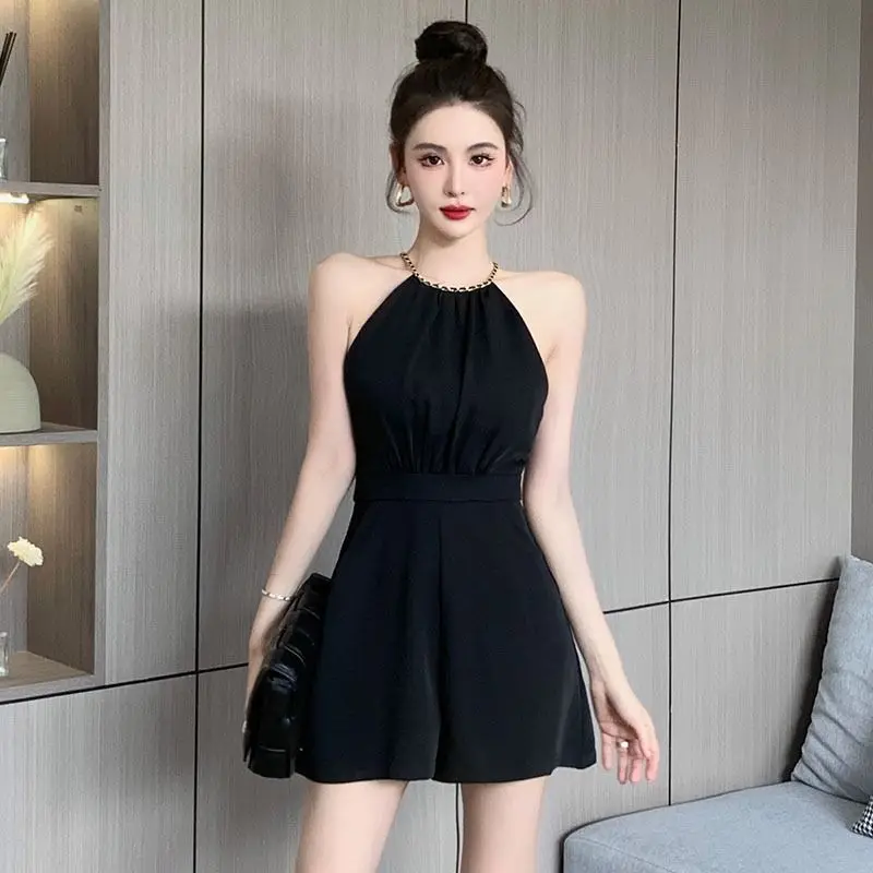 Cool White Woman Shorts Office - đánh giá và giá Summer Light Clothing